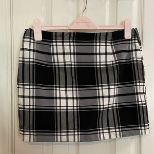 Black & white plaid mini skirt.